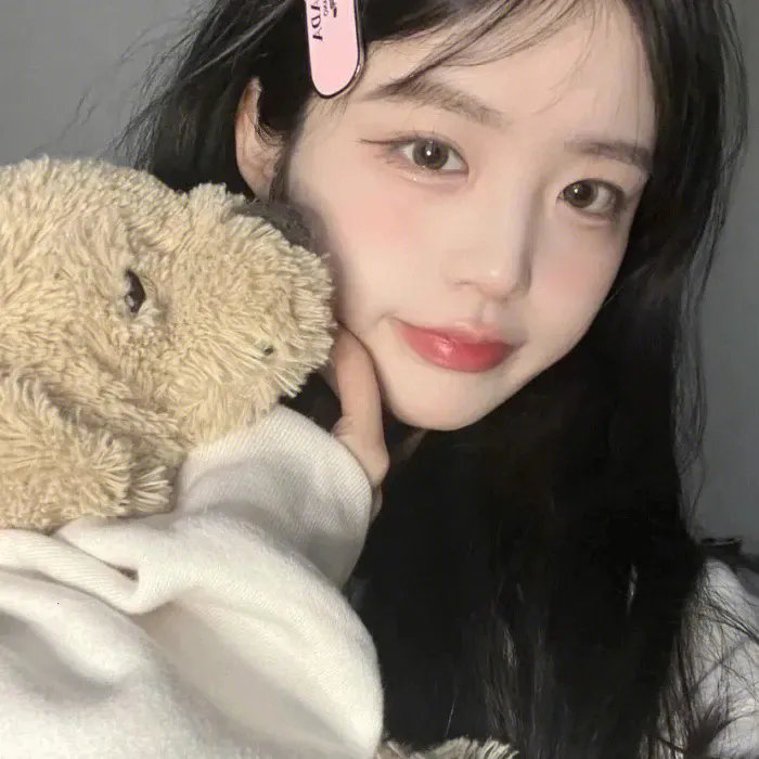 盛夫人每天都在装乖巧